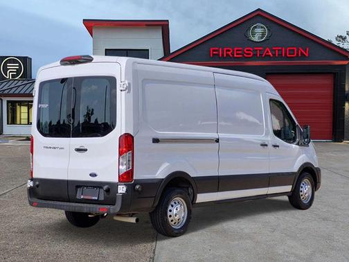 Oxford White 2020 Ford Transit-250 Base