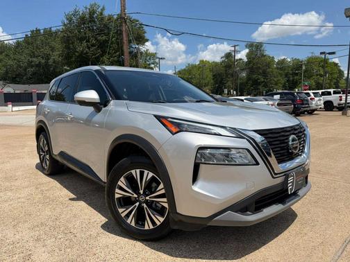 Silver 2021 Nissan Rogue SV