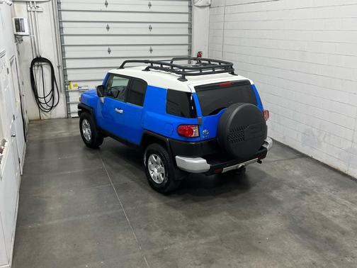 2007 Toyota FJ Cruiser Base
