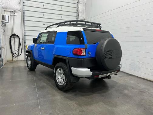 2007 Toyota FJ Cruiser Base