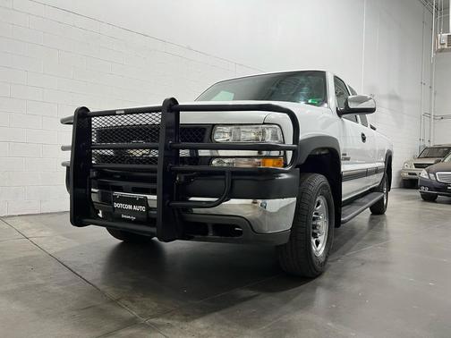 2001 Chevrolet Silverado 2500 LS H/D Extended Cab