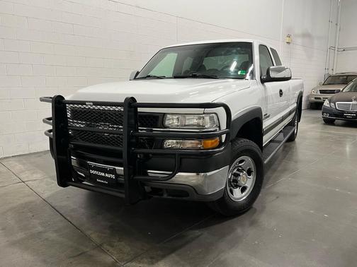 2001 Chevrolet Silverado 2500 LS H/D Extended Cab