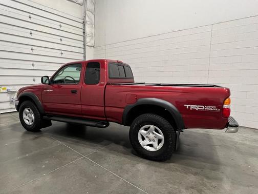 2004 Toyota Tacoma Xtracab