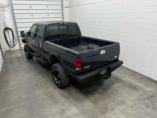 2003 Ford F-250 Lariat