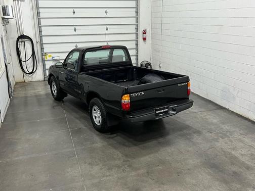 2002 Toyota Tacoma Base
