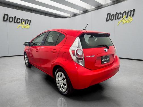 2014 Toyota Prius c Four