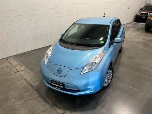 2015 Nissan Leaf S