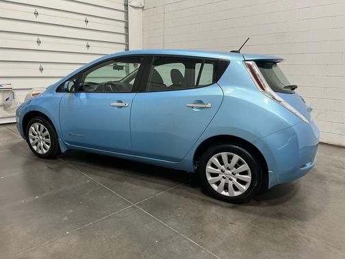 2015 Nissan Leaf S