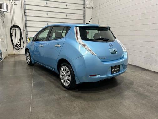 2015 Nissan Leaf S