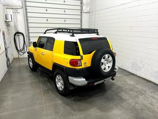 2007 Toyota FJ Cruiser Base