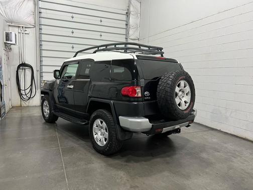 2007 Toyota FJ Cruiser Base