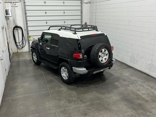 2007 Toyota FJ Cruiser Base