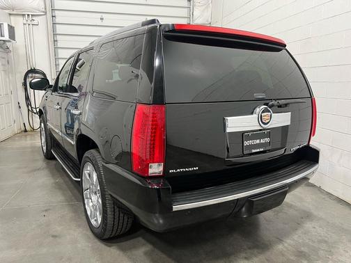 2008 Cadillac Escalade Base