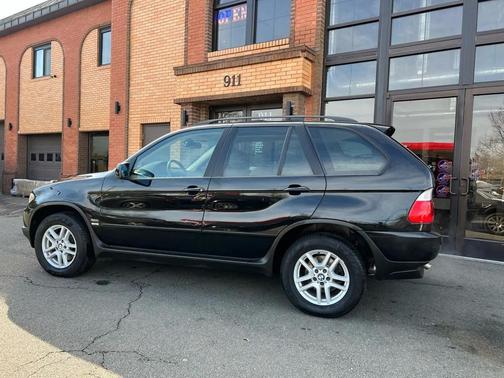 2004 BMW X5 3.0i