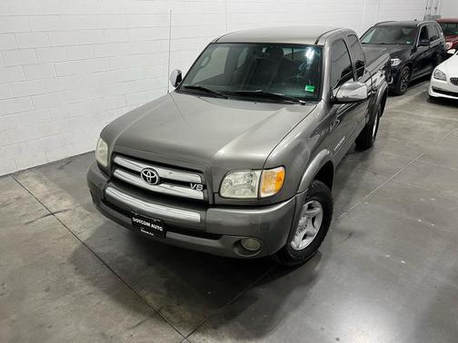 2004 Toyota Tundra SR5