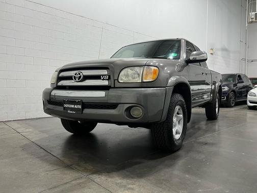 2004 Toyota Tundra SR5