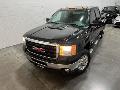 2011 GMC Sierra 2500 SLT