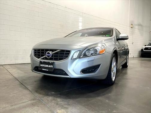 2013 Volvo S60 T5