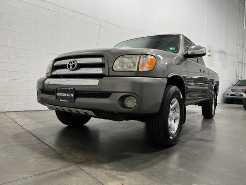 2004 Toyota Tundra SR5