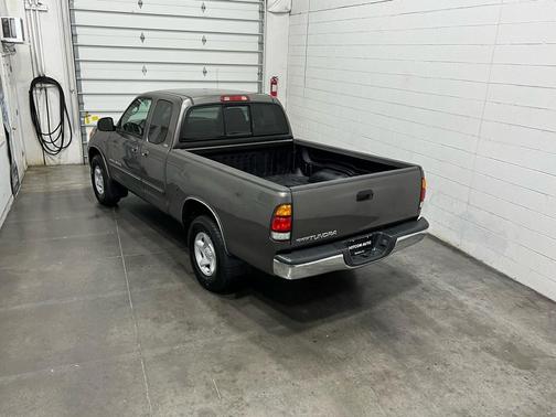 2004 Toyota Tundra SR5