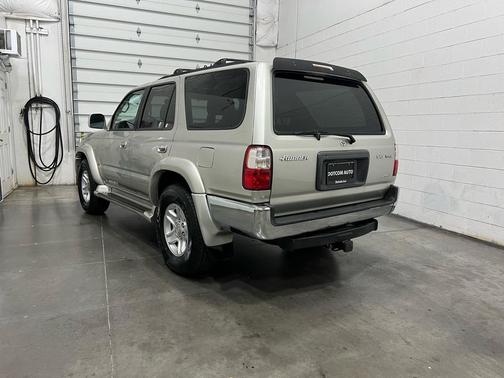 2001 Toyota 4Runner SR5