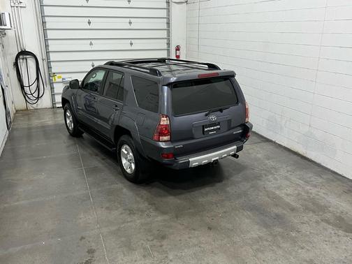 2003 Toyota 4Runner SR5
