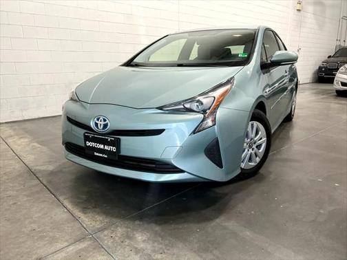 2016 Toyota Prius Two