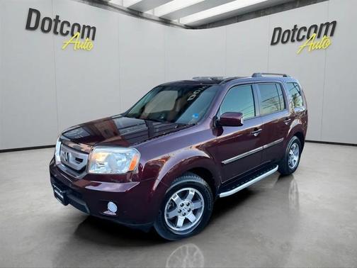 Maroon 2009 Honda Pilot Touring