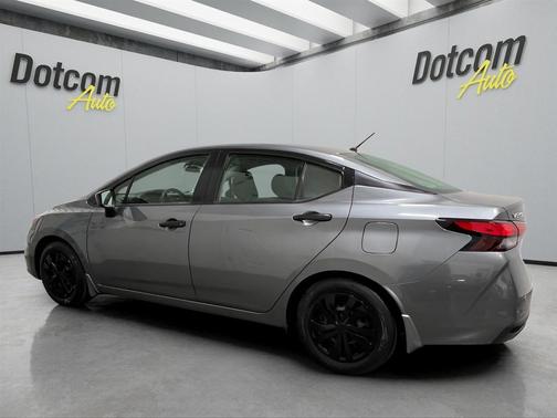 2020 Nissan Versa 1.6 S