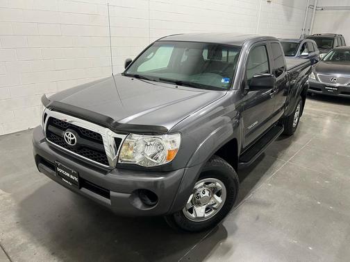 Gray 2011 Toyota Tacoma Access Cab Truck