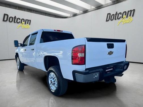 White 2013 Chevrolet Silverado 2500 LT