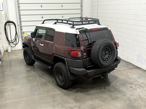 2007 Toyota FJ Cruiser Base