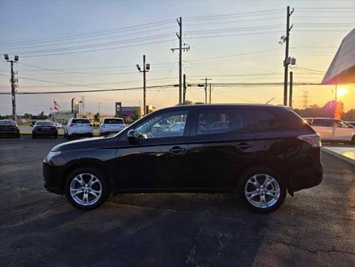 2014 Mitsubishi Outlander SE
