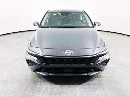 2025 Hyundai ELANTRA HEV Limited