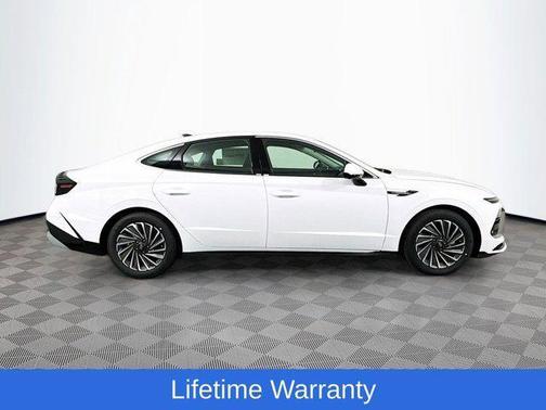 2026 Hyundai SONATA Hybrid Limited