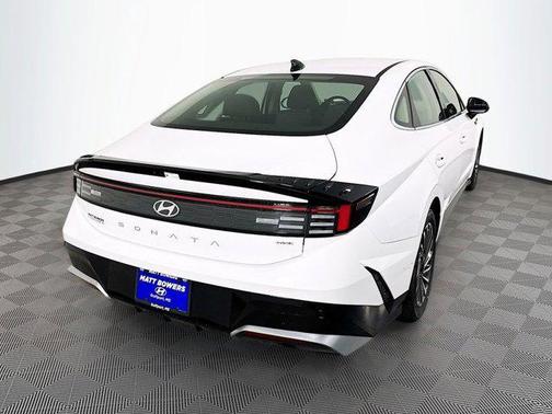 2025 Hyundai SONATA Hybrid SEL