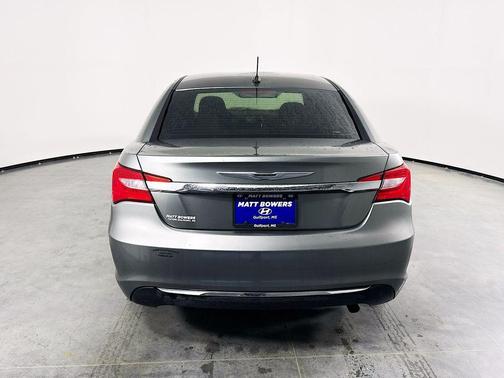 2012 Chrysler 200 LX