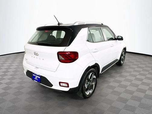 2023 Hyundai VENUE Limited