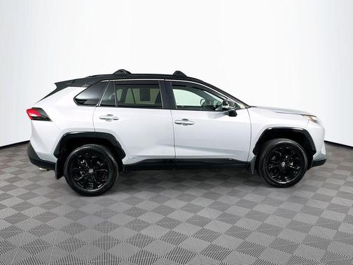 2024 Toyota RAV4 Hybrid XSE