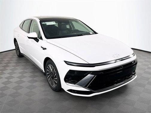 2025 Hyundai SONATA Hybrid Limited