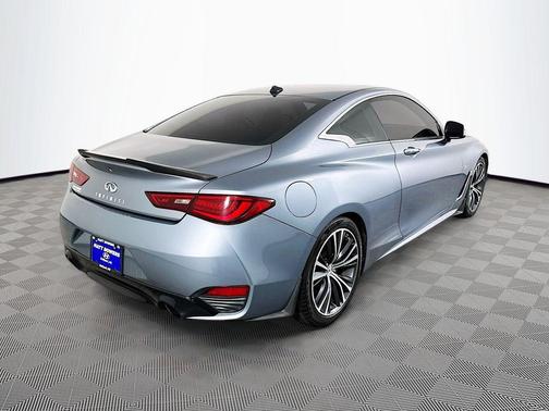 2018 INFINITI Q60 3.0t LUXE