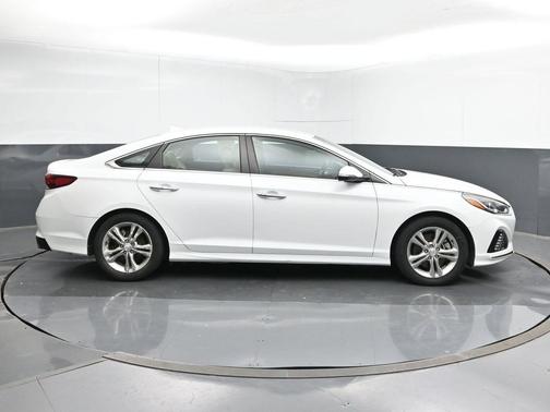 2019 Hyundai SONATA SEL