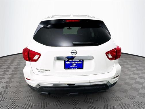 2020 Nissan Pathfinder S