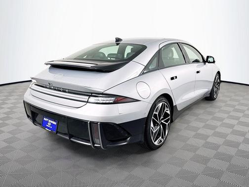 2025 Hyundai IONIQ 6 Limited