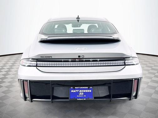 2025 Hyundai IONIQ 6 Limited