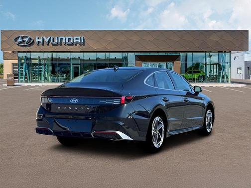 Black 2026 Hyundai SONATA SEL Sport
