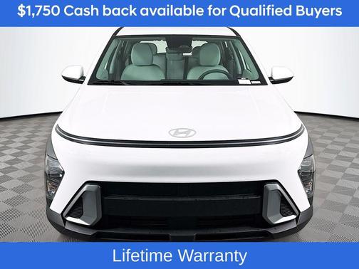 2026 Hyundai KONA SE