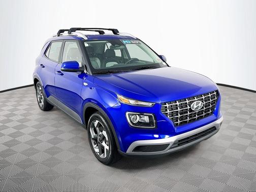 2024 Hyundai VENUE SEL