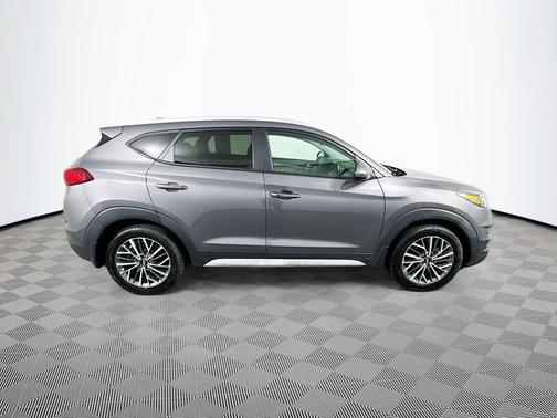 2021 Hyundai TUCSON SEL