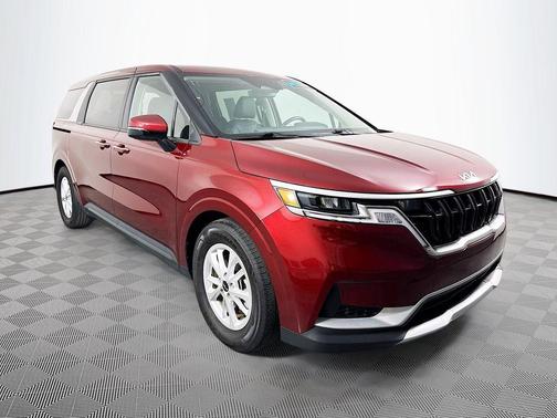 2024 Kia Carnival LX